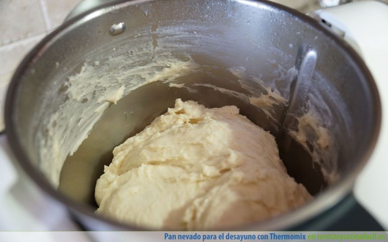 Masa de pan nevado para el desayuno con Thermomix