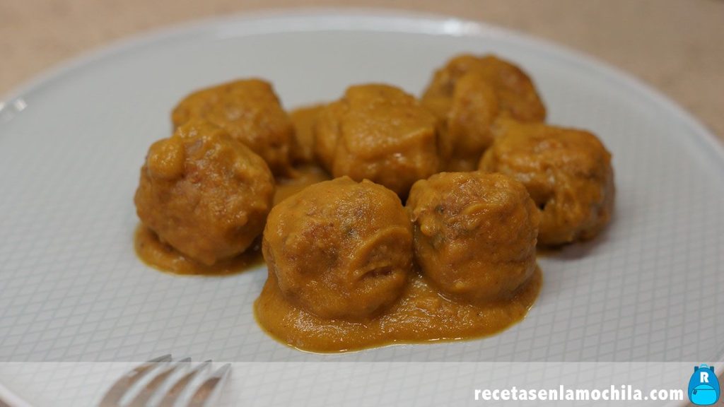 Albóndigas a la española