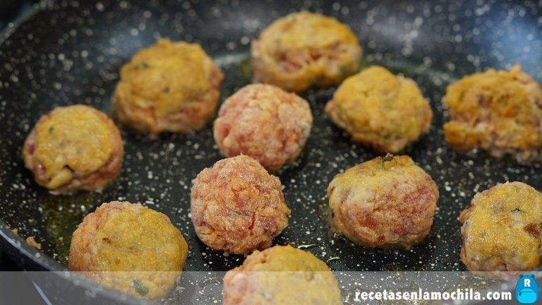 Cómo hacer albóndigas a la española