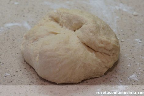 Masa de panecillos de minihamburguesa con semillas