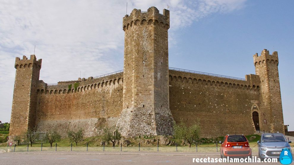 Exterior de la fortezza de Montalcino