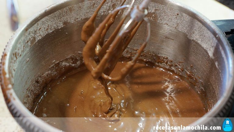 Masa para magdalenas de chocolate