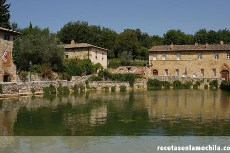 Piscina de Bagno Vignone