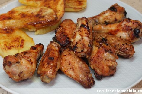 Alitas de pollo al ajillo al horno