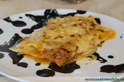Lasaña a la boloñesa