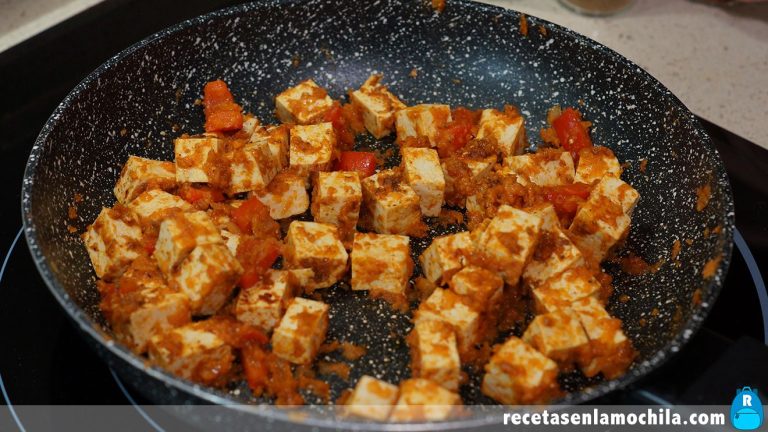 Cómo preparar tofu con curry