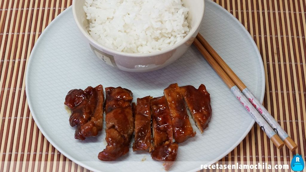 Pollo teriyaki con arroz