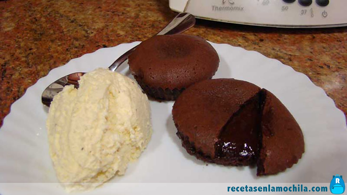 Volcán de chocolate con Thermomix