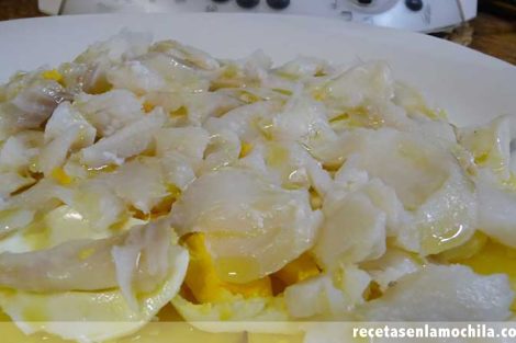 Bacalao al vino blanco en Thermomix