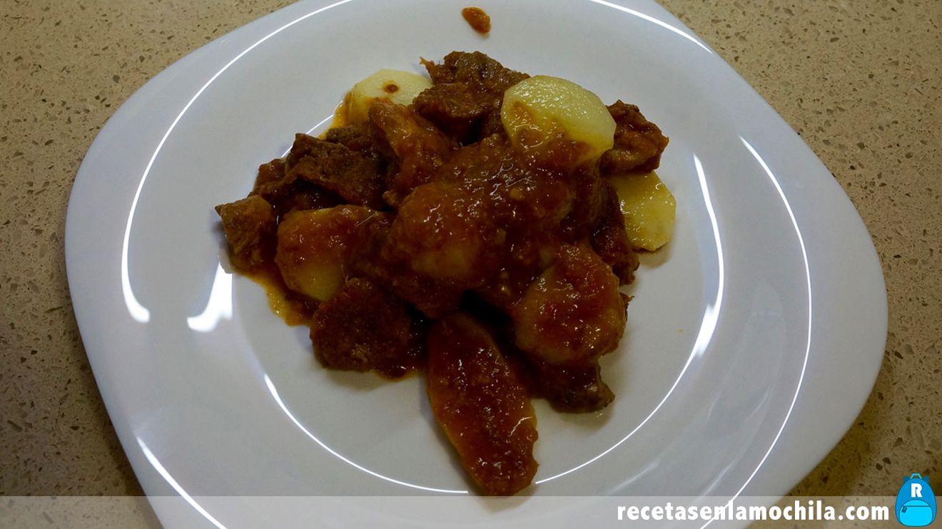 Carne guisada con patatas al vapor con Thermomix