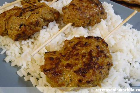 Brochetas al curry con Thermomix