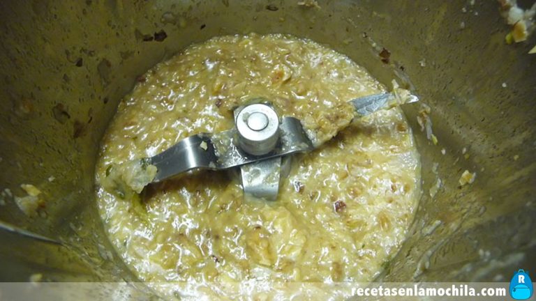Cómo hacer rustidera de cordero con picada de avellanas en Thermomix