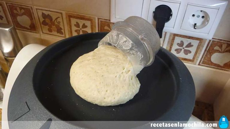 Cómo hacer bollos preñaos con Thermomix