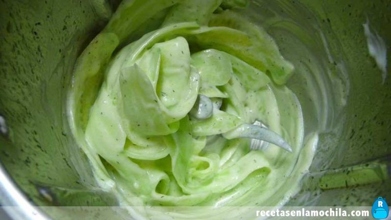 Receta de ensalada de pepino y yogurt con Thermomix