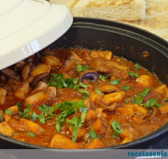 Receta de tajín de sepia, limón y aceitunas